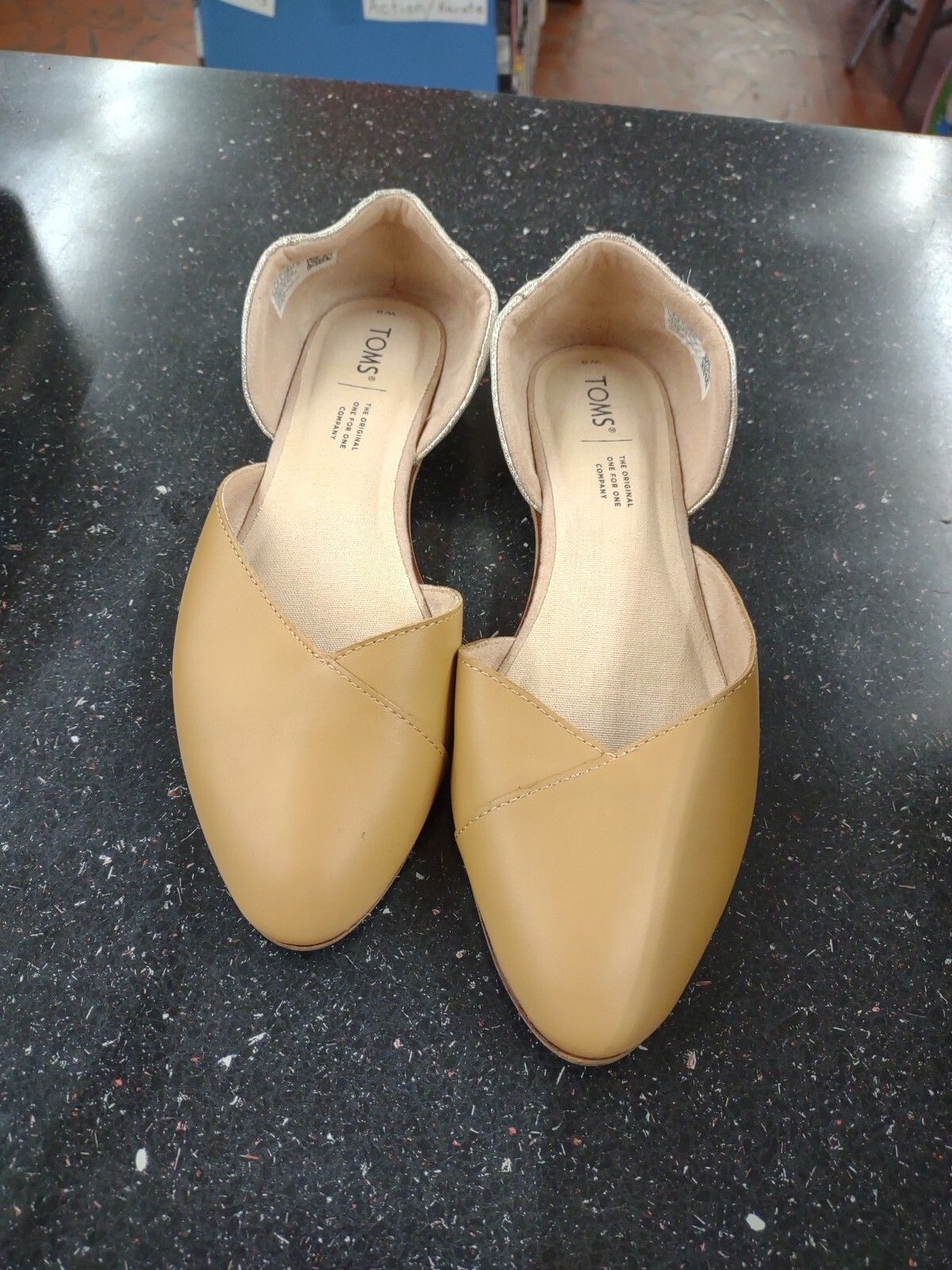 Toms Julie D'Orsay Women's Flats Size 8W Two-Tone Honey Leather