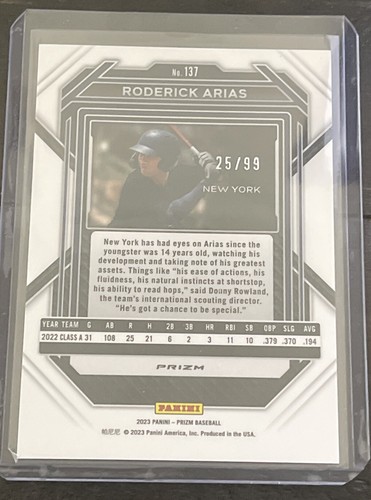 2023 Roderick Arias Purple Prizm #'d /99 Yankees Panini Prism #137 - Bild 2 von 2