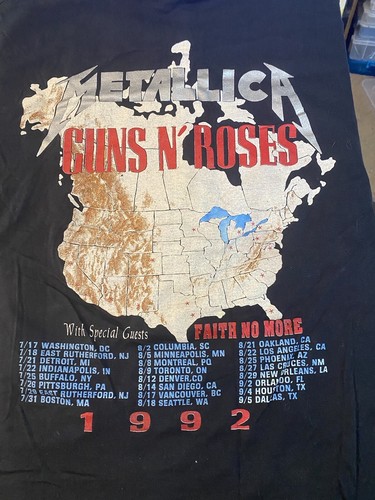 VINTAGE 1992 METALLICA GUNS AND ROSES FAITH NO MORE CONCERT TOUR TSHIRT SIZE XL - Picture 2 of 4