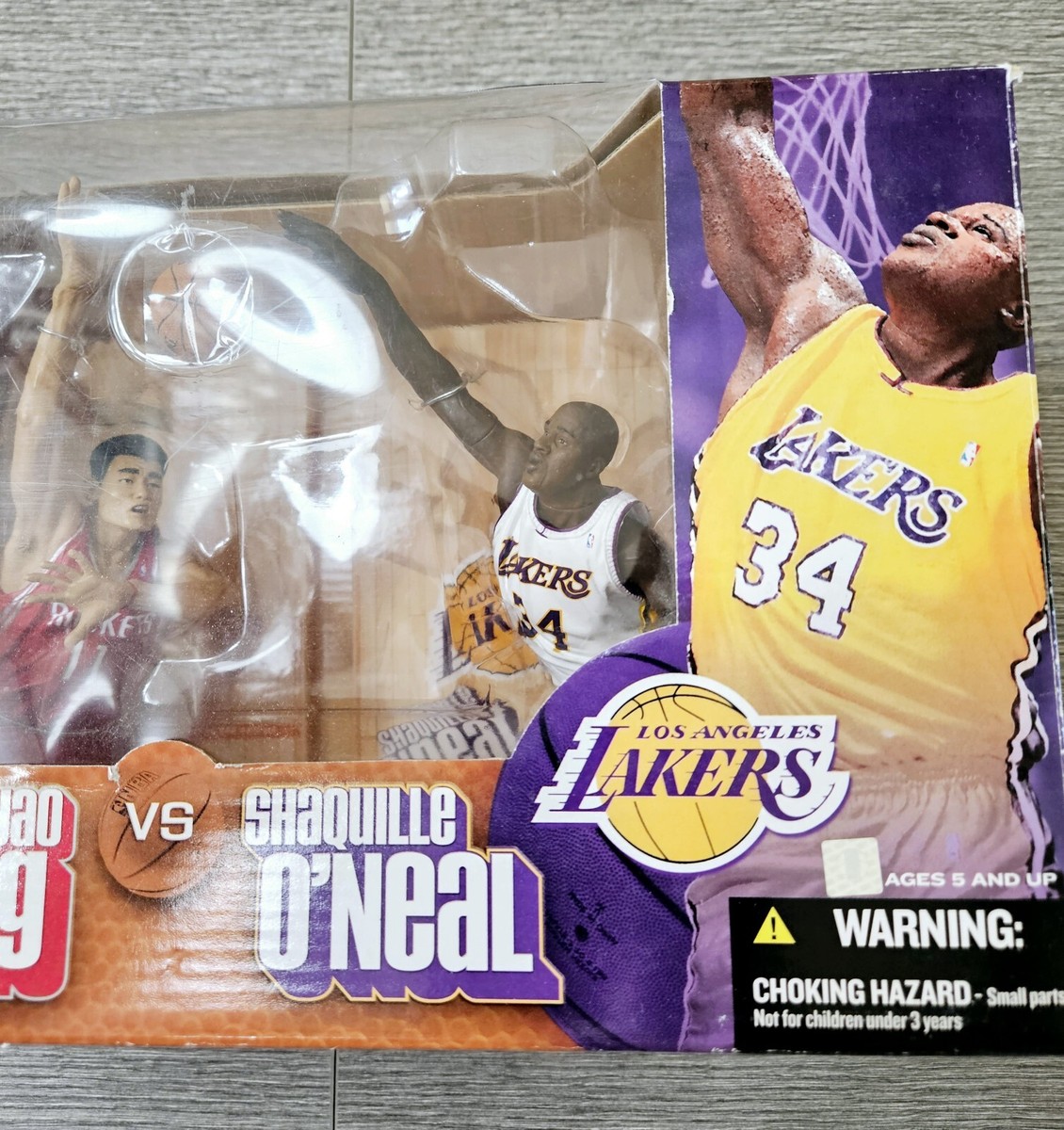 McFarlane Toys NBA Yao Ming vs Shaq Shaquille O'Neal Series McFarlane Toys NBA Yao Ming vs Shaq Shaquille O'Neal Series