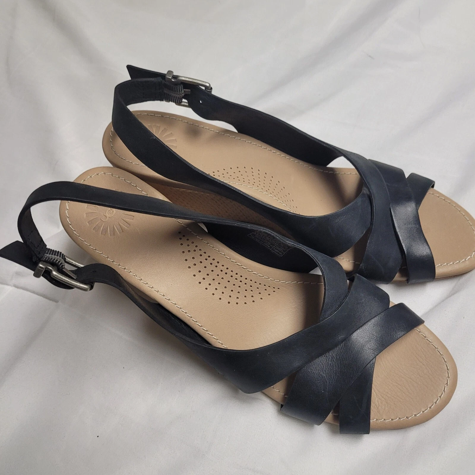 Sandalo UGG donna Kenedy cinturino incrociato tessuto zeppa bassa punta aperta 9 5