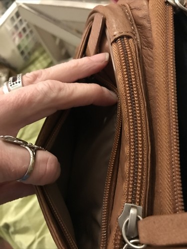 Gun Tote'n Mamas Leder Handtasche verdecktes Tragen Umhängetasche - Bild 7 von 9