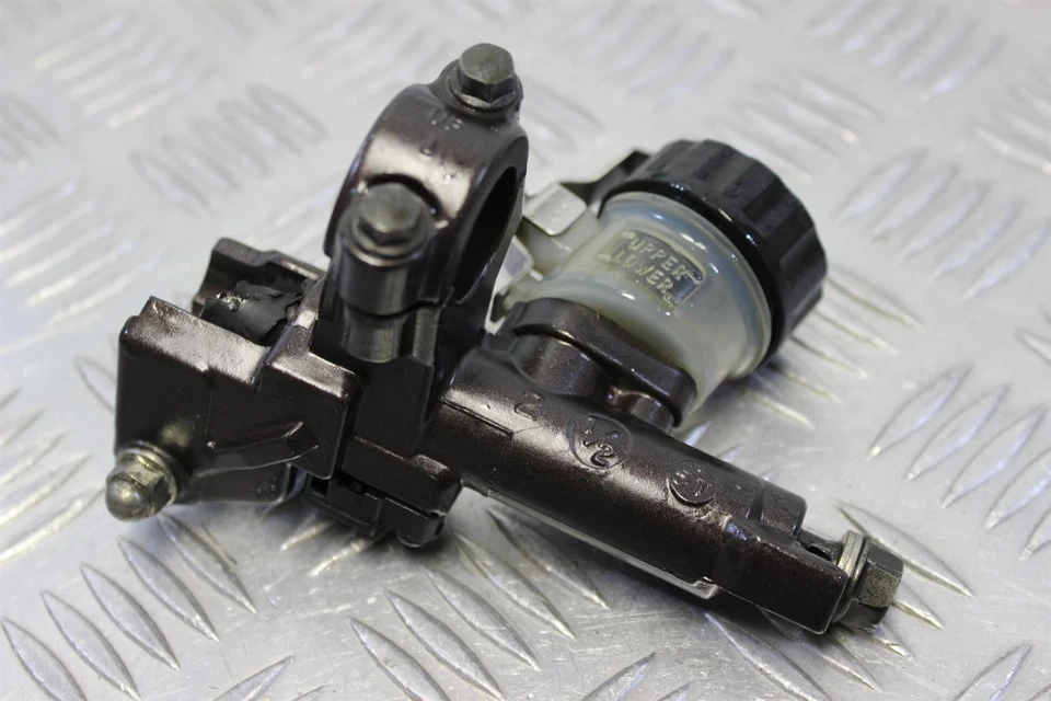 Cilindro maestro embrague Honda CBR 1000 RR Fireblade 2006 2007 CBR1000RR B146 Foto 3 de 4