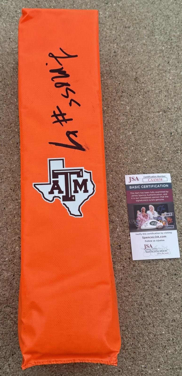 LEVEON MOSS Texas A&M Aggies SIGNED Endzone Pylon JSA COA 