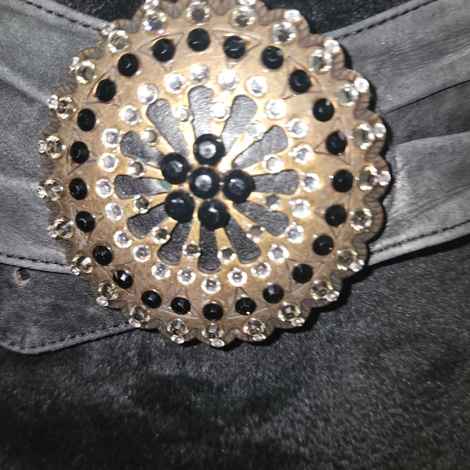 Vintage Belt By Elite In Genuine Black Leather with Rhinestone Buckle size M/L - Imagem 2 de 4