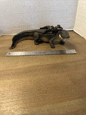 Safari LTD Alligator with Babies Toy Figure Toy Creatures Mom 12 Rubber