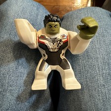 Lego Avengers Endgame Quantum Suit Hulk Big Fig 76144 One Hand Missing Dw19 Lego Avengers Endgame Quantum Suit Hulk Big Fig 76144 One Hand Missing Dw19
