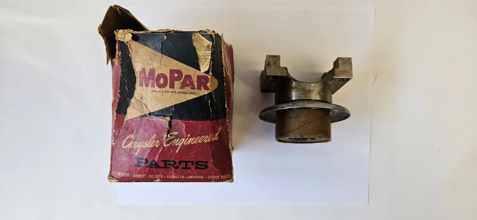 1957 Plymouth Dodge Desoto Chrysler Rear Drive Shaft Yoke NOS 1738748 - Image 2 of 4