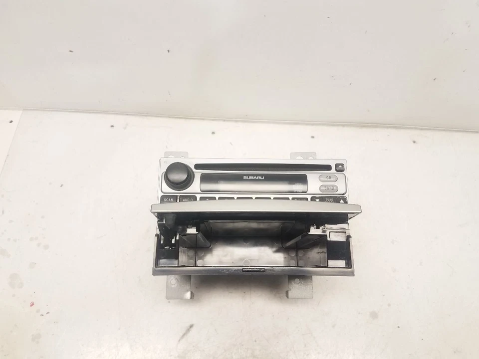 2007-08 Subaru Forester X AM-FM-CD Player / P139 On Face PN: 86201SA360 - Imagem 2 de 4