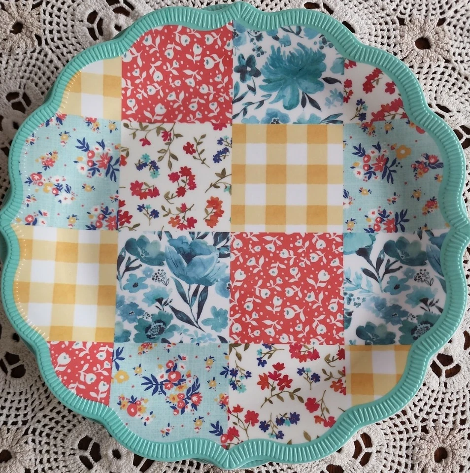 Cuatro (4) platos de cena de melamina de 10,7" para mujer pionera ~ verde azulado ~ retazos acolchados Foto 4 de 4