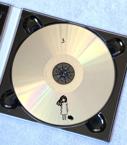 Omori CD Banda Sonora Original 3 CD Limitado Raro OMORI OMOCAT Productos Oficiales - Imagen 9 de 24
