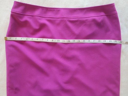 Tahari Arthur S Levine Pencil Skirt Women’s 16 Fuschia Knee Length Lined - Picture 12 of 17