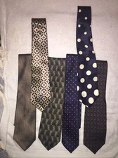 VINTAGE Lot Of 6 Mens Neck Ties ~ Various Name Brands ~~