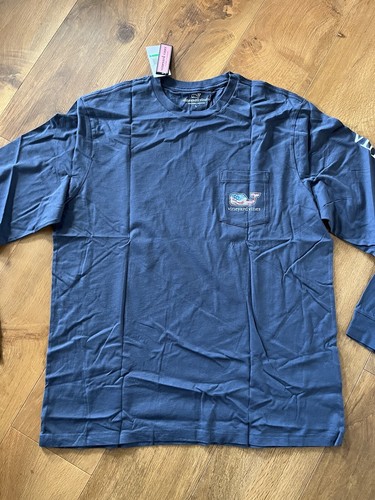 NWT Men's Vineyard Vines LS Blue Waving Flag Whale Pocket T-Shirt Size Large - Picture 3 of 12