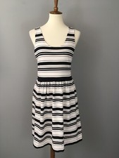 J Crew Black Ivory Striped Villa Dress Sz M Stretchy Knit Button Back Fit Flare