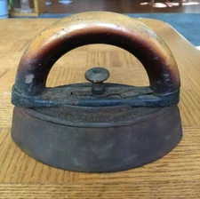 Vintage A. C. Williams Co. Iron