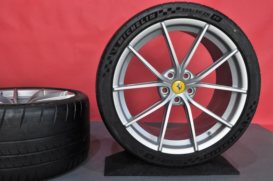 Original Ferrari 488 Pista Sommerräder Nürburgring Silber Michelin Cup 2 R RDKS - Bild 4 von 4