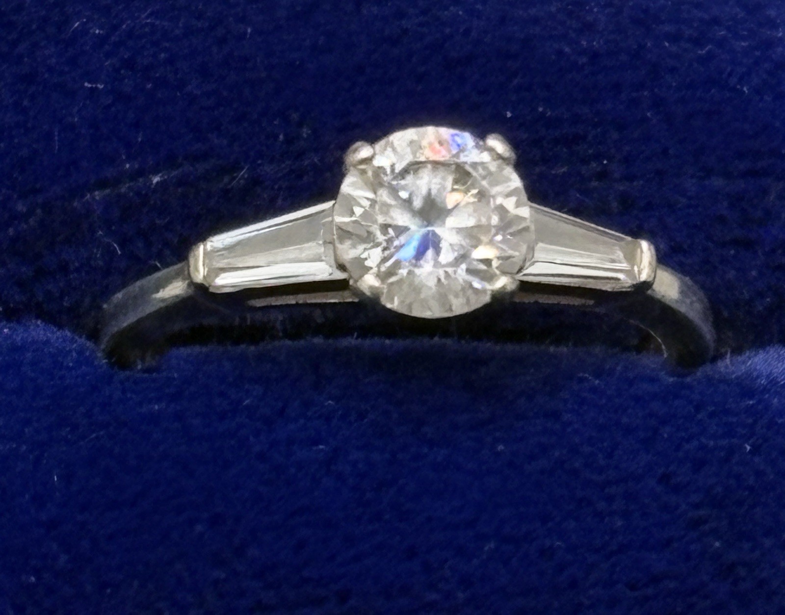 Sterling Silver 925 Round Solitaire Engagement Ri… - image 1