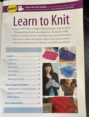 Beginner Knit Learn to Knit Paperback By Leisure Arts Beginner Project