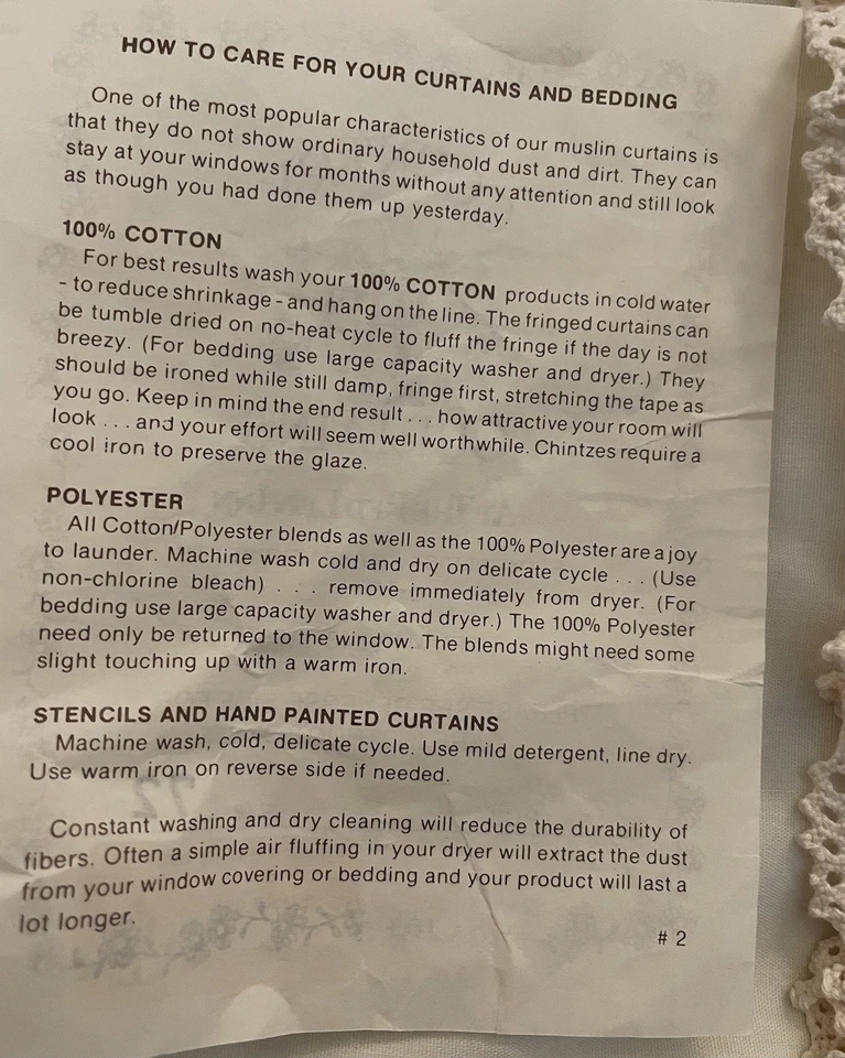 Juego de 2 cortinas Country At The Red Lion Inn crema con adornos de ganchillo paneles de 72" Foto 4 de 4