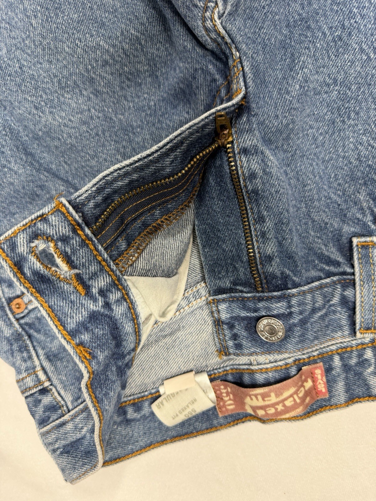 Levi's 550 Jeans Boys 12 Relaxed Cotton Straight Leg Medium Wash Denim Blue thumbnail 7