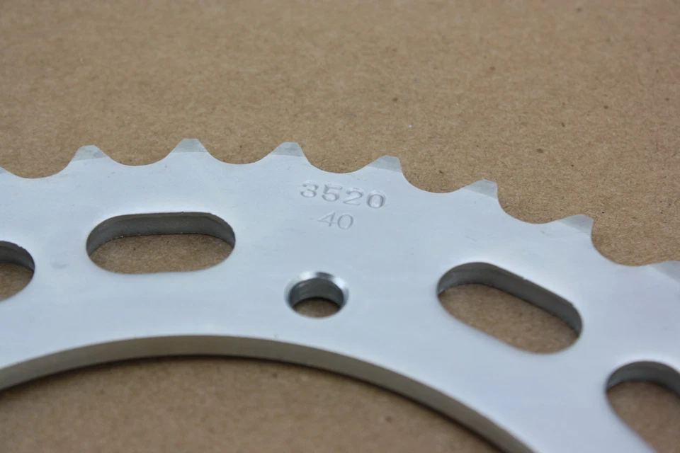 PIÑÓN TRASERO SUNSTAR 40T 520 84-87 HONDA XL250R & 91-96 XR250L HECHO EN JAPÓN Foto 2 de 4