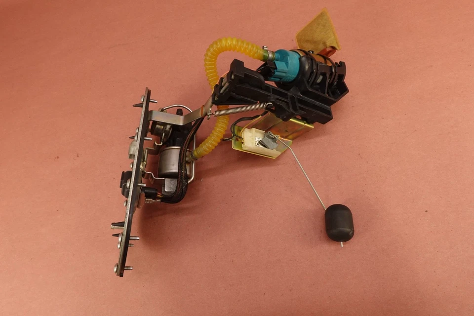 1999-2006 Harley Davidson Road King FLHRI бензиновый топливный насос в сборе - Изображение 4 из 4