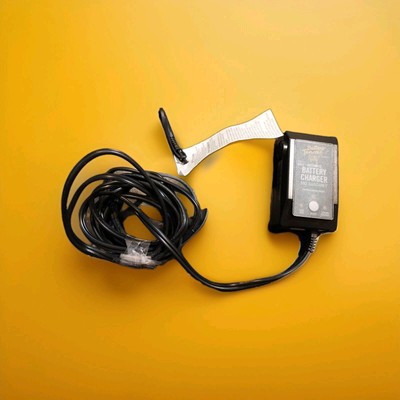 Deltran Battery Tender JR Maintainer Motorcycle Charger 021-0123