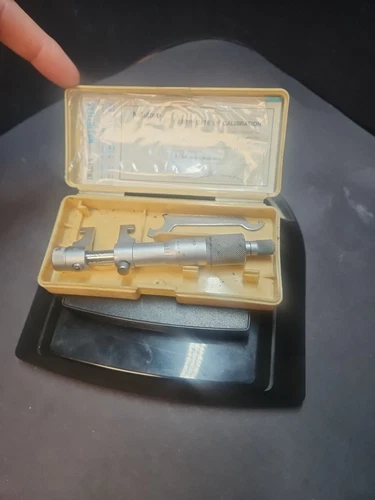 Mitutoyo 145-194 1 - 2" mechanical inside micrometer - Caliper type