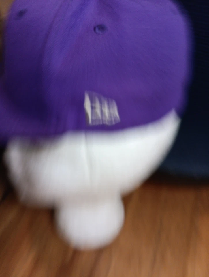 NEW ERA 59FIFTY COLORADO ROCKIES PURPLE  6 3/8 KID/YOUTH SIZE FITTED HAT - Image 3 of 4