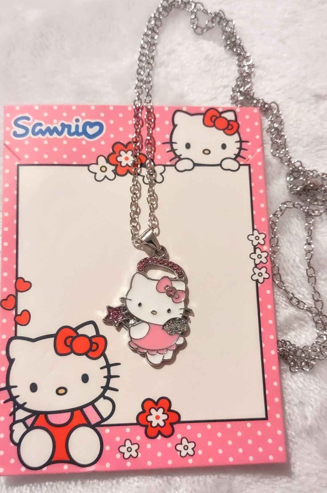 Hello Kitty  Pendant Necklace Chai ❤️New