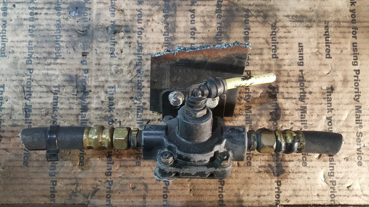 BENDIX QRN QUICK RELEASE VALVE T-5007242 | eBay