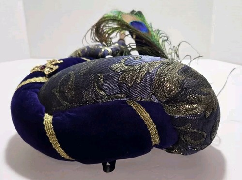Beautiful Purple White Venetian Mask Authentic Lavorazione of Venezia Italy Art - Picture 4 of 11