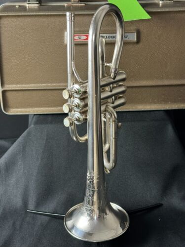 *Vintage* RARE "Couturier Wizard" by J.W. York & Son Bb/A Silver Cornet (1913) - Picture 2 of 13