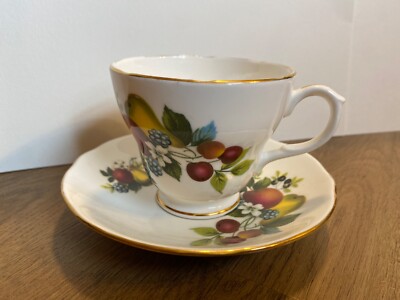 Duchess Bone China, Cup & Saucer, Fruit  no marks or flaws