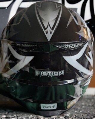 ZOX Fiction Motocross Helmet size Medium Black/Silver graphics DOT