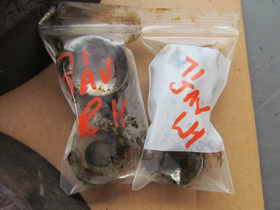 Tambores/bujes de freno delanteros AMC Javelin 1971 - par - tipo acampanado original Foto 2 de 4