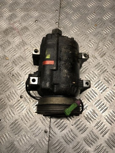 Audi A4 S4 B5 8D 2000 Klimakompressor Pumpe 8D0260805D Diesel 66kW DRA59022