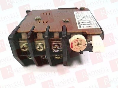 TOSHIBA R20E-11 / R20E11 (USED)