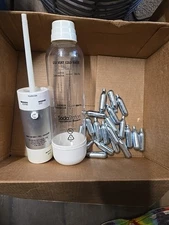 Soda Station Hamilton Beach Hand Held Carbonated Soda Maker No Box 20 Cartridges