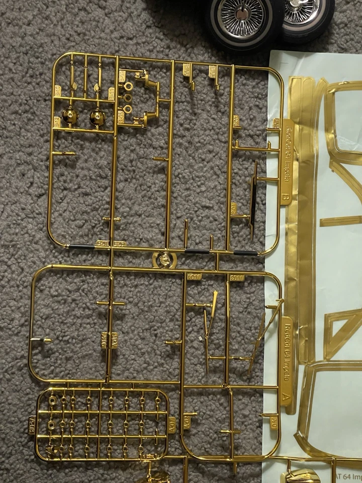 Redcat Racing RER14428 Sixtyfour Gold Kit for Car Body - Gold - Image 2 of 4