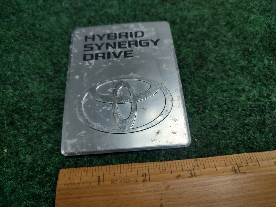 Toyota Prius Hybrid Synergy Drive 2004-2009 convertidor DC emblema insignia OEM 3S3 Foto 2 de 4