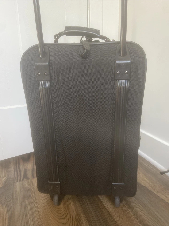 Hartmann 22” expandable Mobilizer Black 502 Black 3520 Two Wheel Luggage NICE - Image 3 of 4