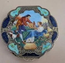 Great enamel scenic 800 silver Italian powder compact, couple, animals, birdcage