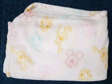 Primark Disney baby Mickey Mouse  Friends Fleece Blanket Pluto Minnie Daisy