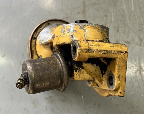 Caterpillar CAT 3054 Diesel Engine Oil Filter Housing - Picture 6 of 6