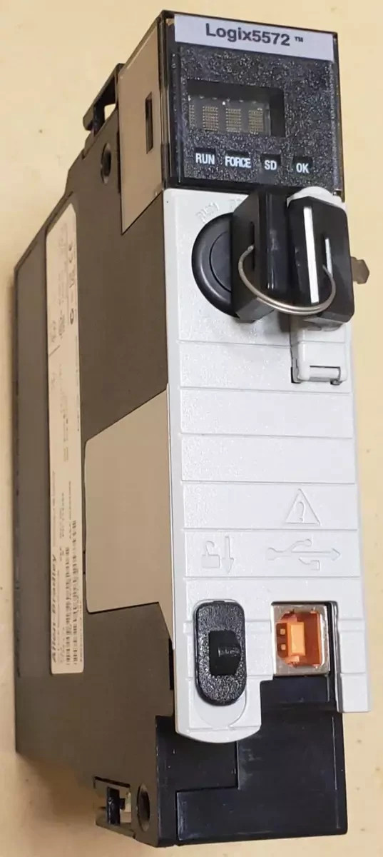 QTY-1 USED-Allen-Bradley 1756-L72 4MB PLC Controller Series B Logix5572 FW 1.010