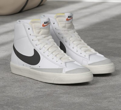 NEW Size 10.5 - Nike Blazer Mid '77 Vintage White Black Suede Sneaker BQ6806-100