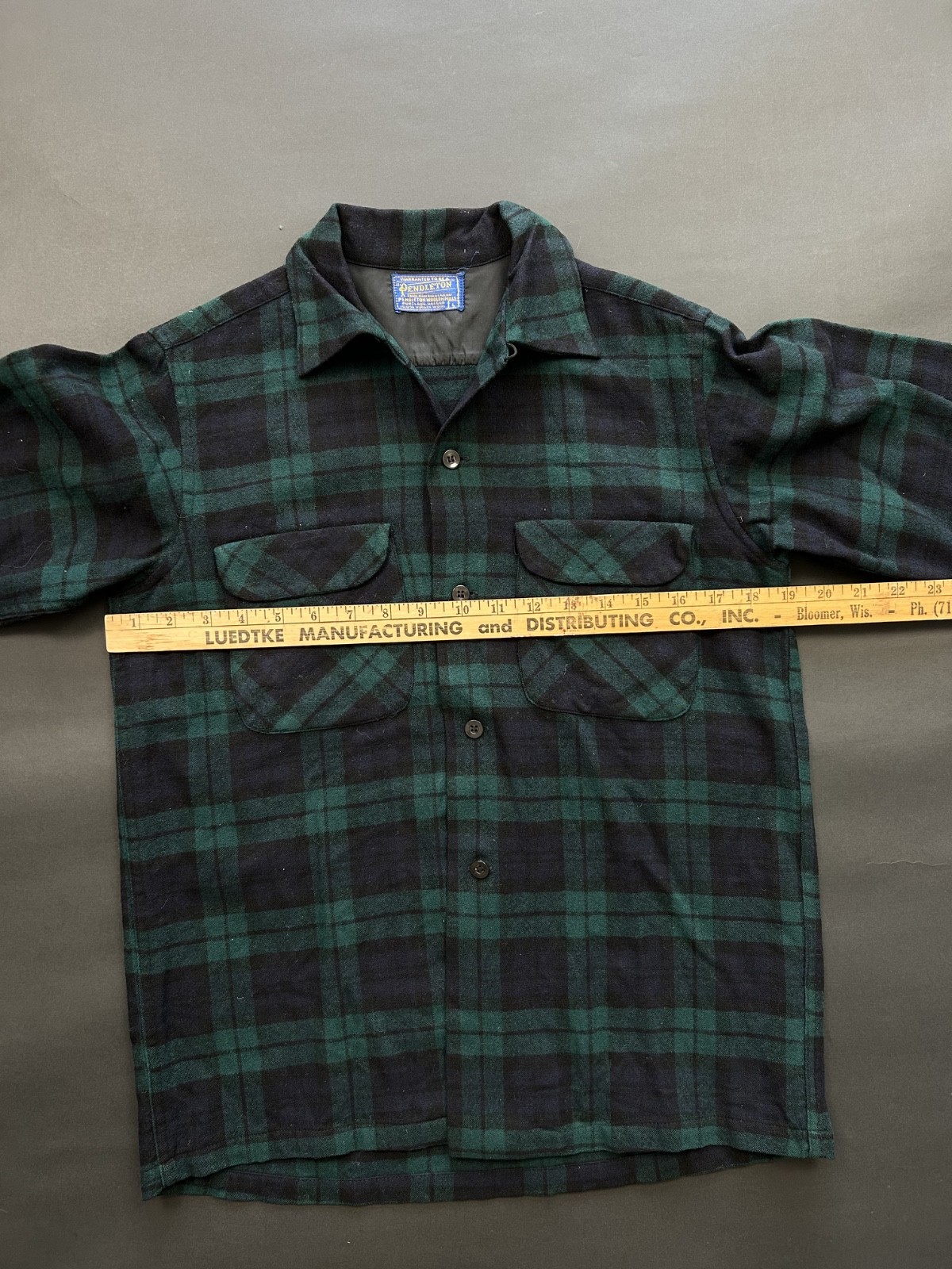 1950s Vintage Pendleton Loop Collar Wool Plaid Bu… - image 4