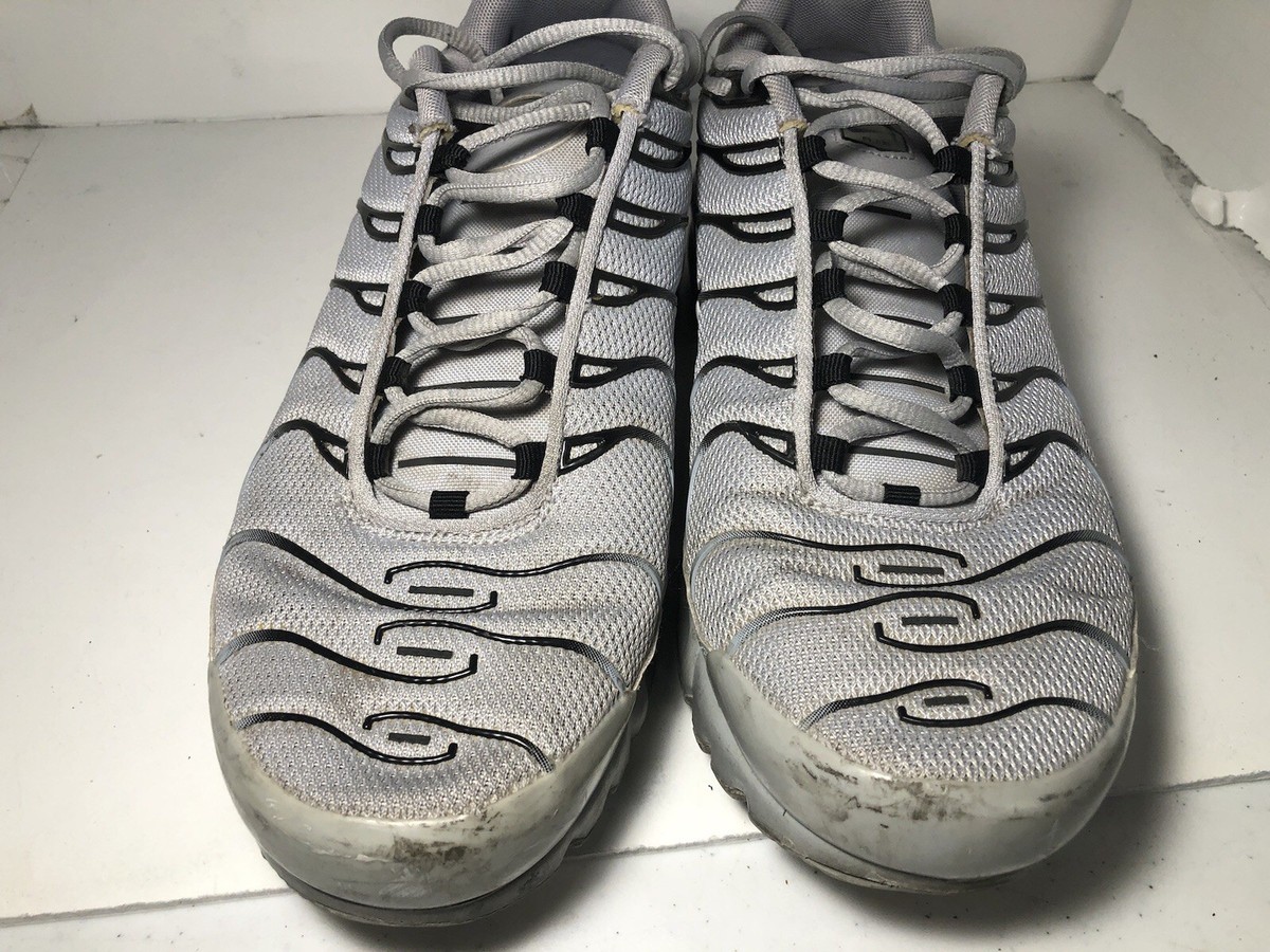 Nike Air Max Plus TN Tuned Wolf Grey Black White Men Size 11  display picture 1